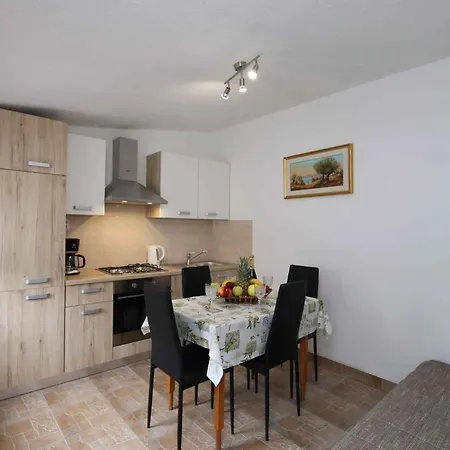 Holiday home In - Insel Krk 45794 *
